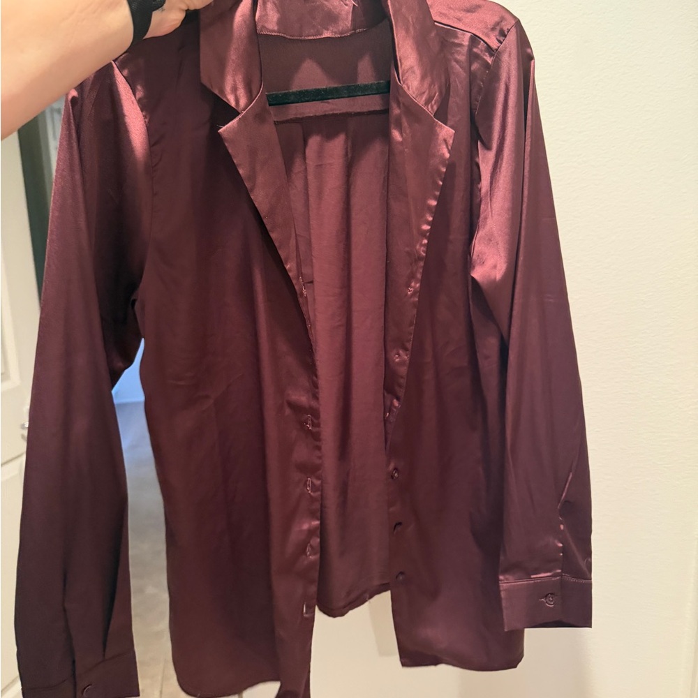 Fashion Nova Satin Button-Down Shirt in Burgundy